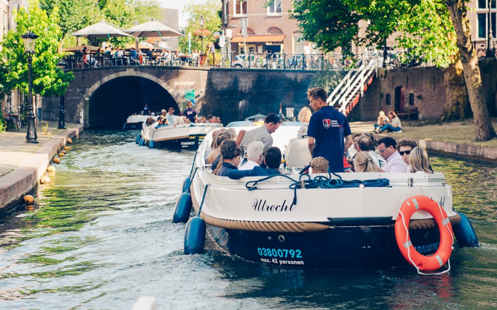Varen En Eten Over De Vecht